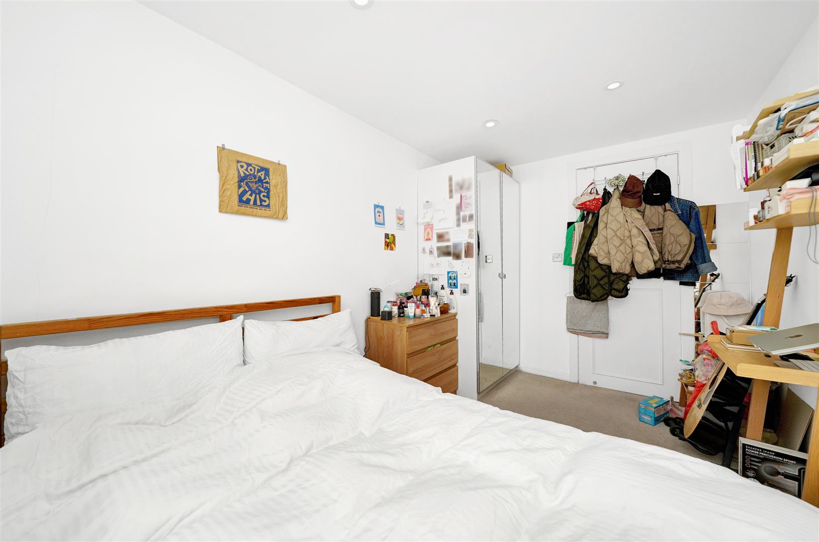 Earlston Grove, Hackney